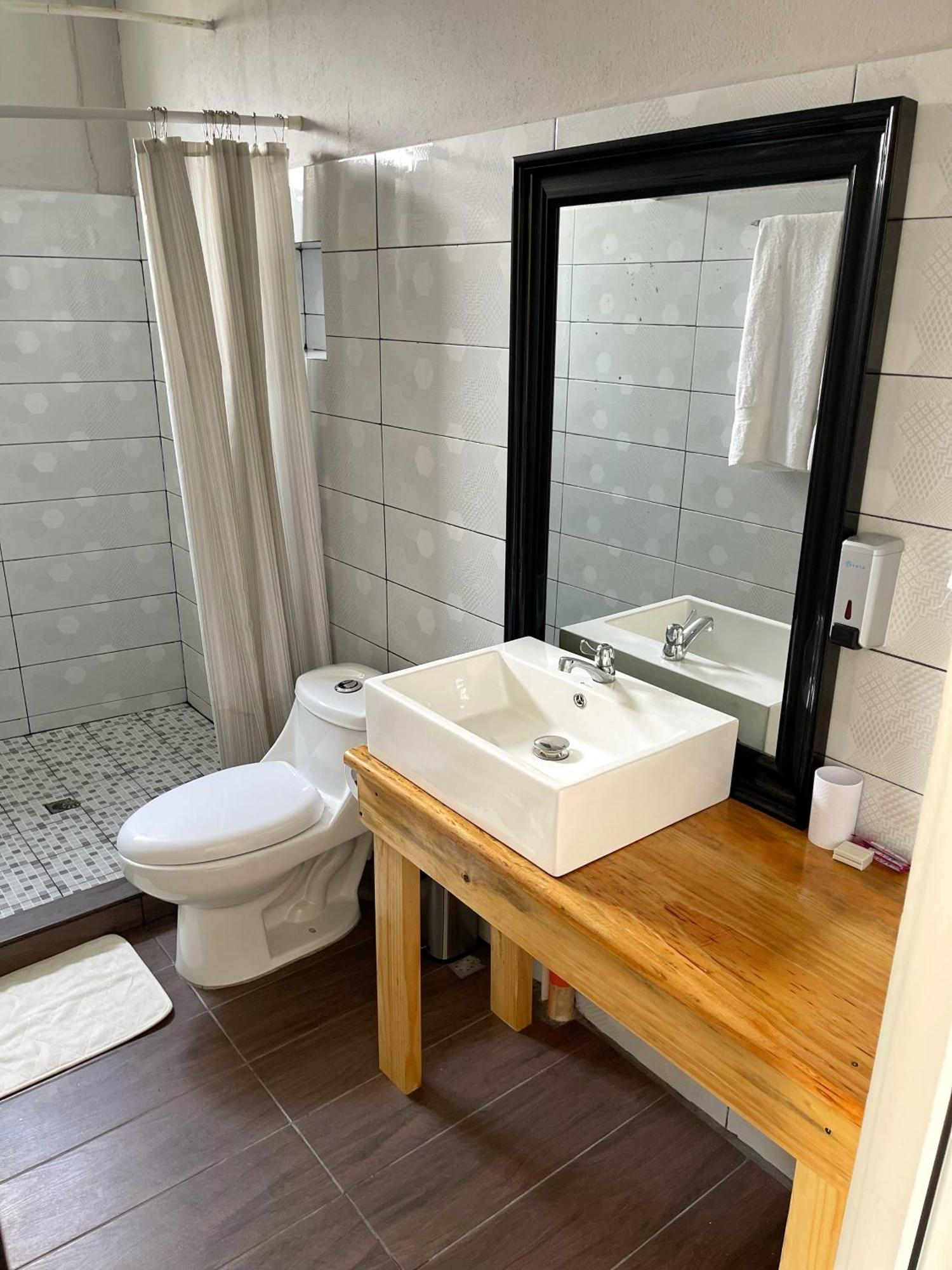Habitacion Privada Lamat I Сан-Педро-Ла-Лагуна Экстерьер фото
